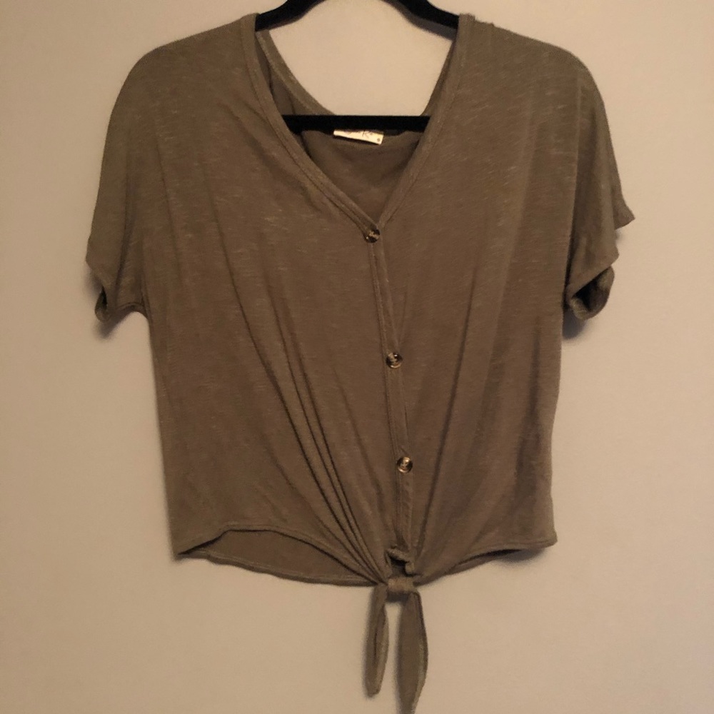 Green button top
